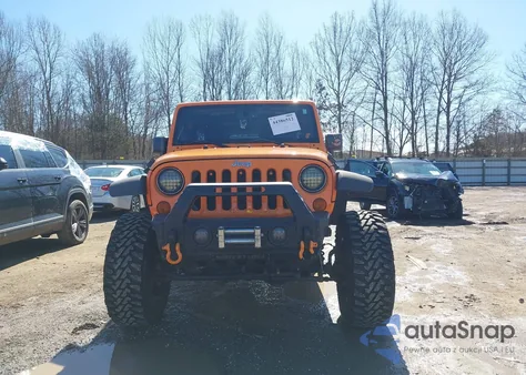 2013 Jeep Wrangler Unlimited Sport из США, поврежденный, VIN 1C4BJWDG2DL545475